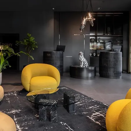 Hotel Romy By Amano 3*
