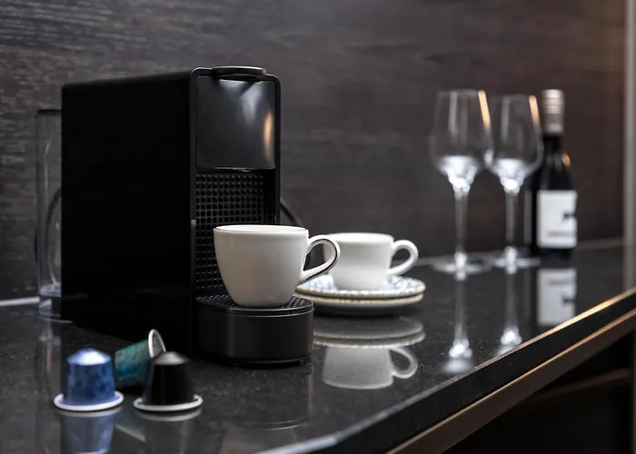 Romy By Amano Отель