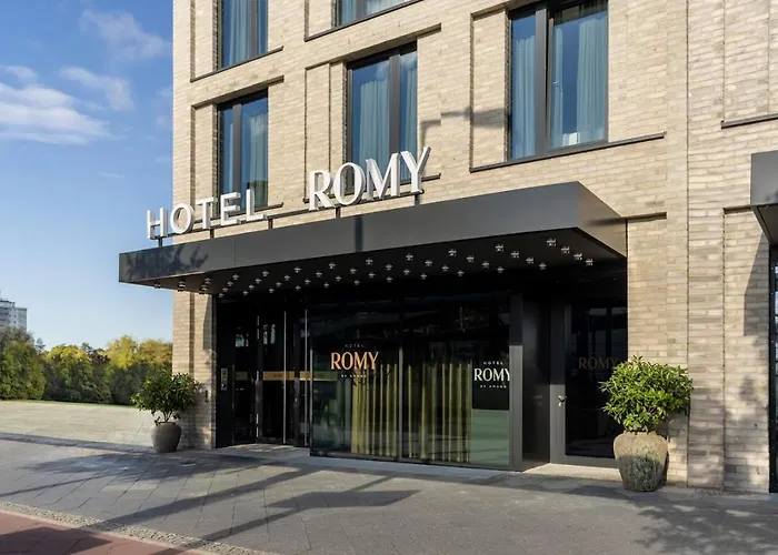 Ξενοδοχείο Romy By Amano 4*